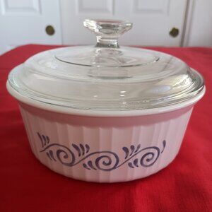Corning ware F-5-B 1.6 Liter Oceanview Covered Casserole Dish